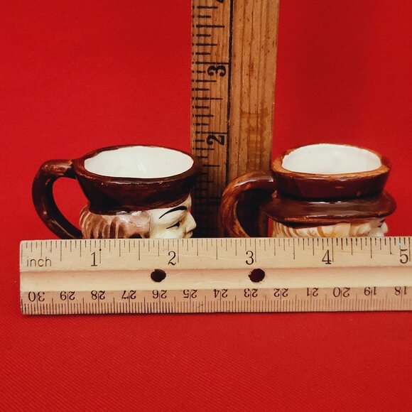 Vintage Small Toby Mugs with Brown Bowler Hat Set of 2 - Picture 10 of 11